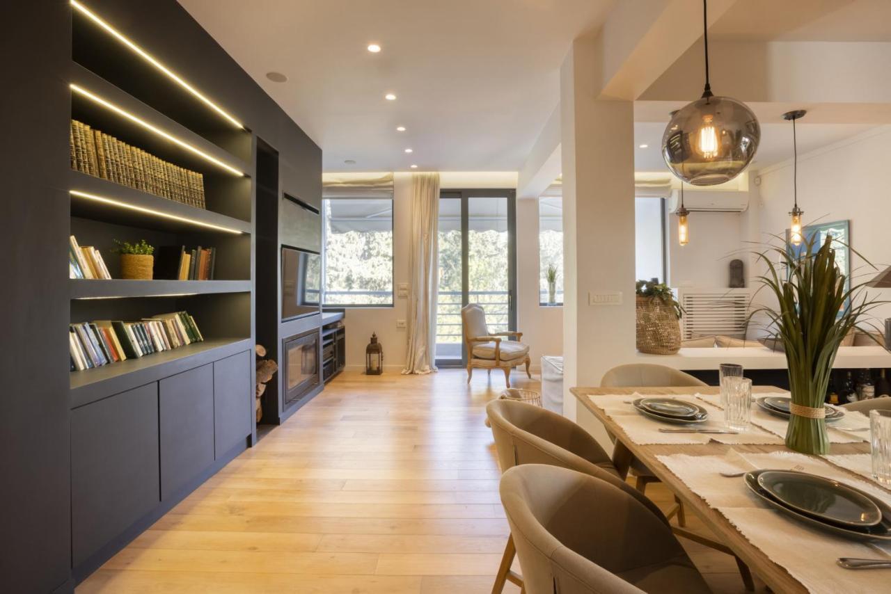 Elegant, Chic, Hip 2 Bedroom W/ Forest View In Athens! Экстерьер фото
