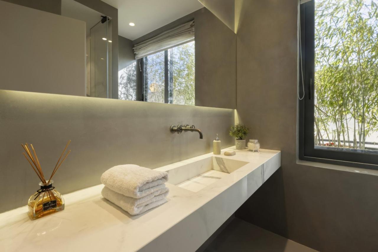 Elegant, Chic, Hip 2 Bedroom W/ Forest View In Athens! Экстерьер фото
