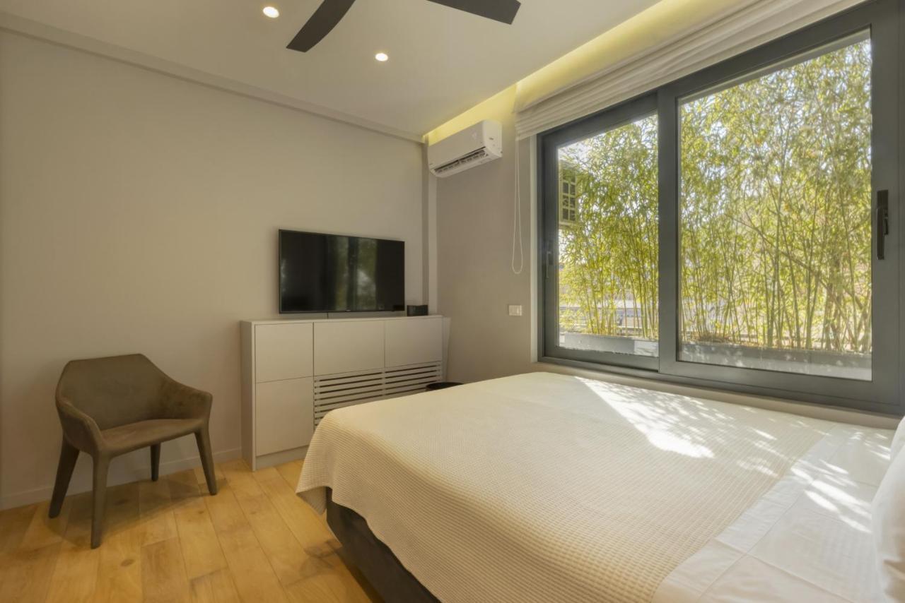 Elegant, Chic, Hip 2 Bedroom W/ Forest View In Athens! Экстерьер фото